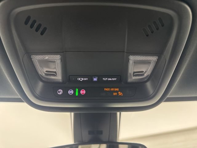Used 2023 Chevrolet Traverse LT FWD image 20