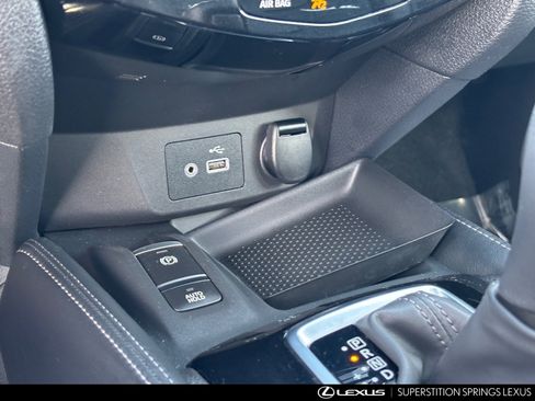 Used 2019 Nissan Rogue SL image 26