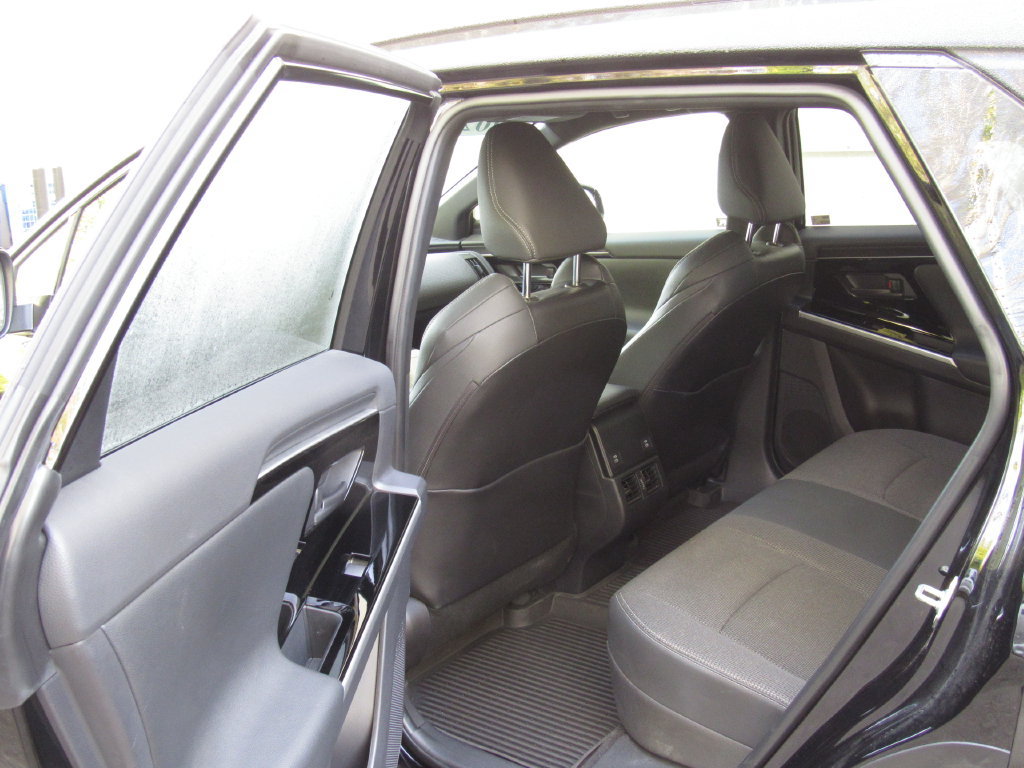 Used 2024 Toyota bZ4X FWD w/ Weather Package image 15