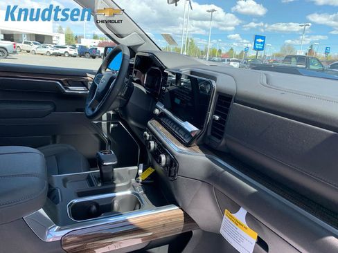 New 2026 Chevrolet Silverado 1500 LT Trail Boss AWD/4WD image 14