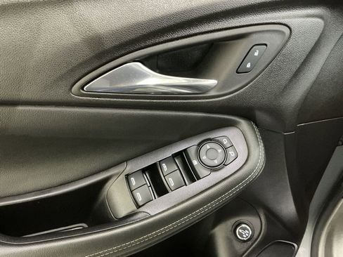 Used 2023 Buick Encore GX Select w/ Sport Touring Package image 23