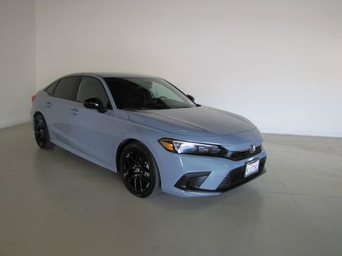 Certified 2024 Honda Civic Sport image 3