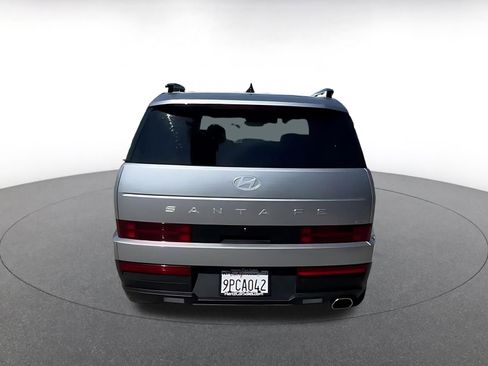 Used 2025 Hyundai Santa Fe SEL image 12