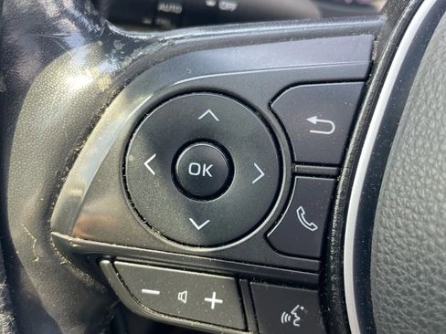Used 2019 Toyota RAV4 Limited w/ Advanced Technology Package FWD image 24