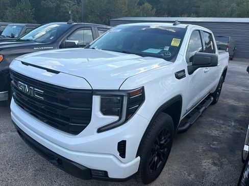 Used 2023 GMC Sierra 1500 Elevation AWD/4WD image 2