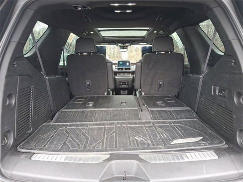 Used 2023 Chevrolet Tahoe High Country image 30