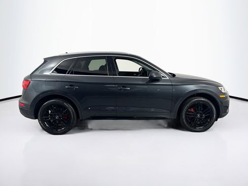 Used 2018 Audi Q5 2.0T Premium Plus w/ Premium Plus Package AWD/4WD image 4