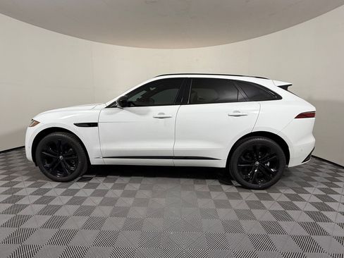 New 2026 Jaguar F-PACE R-Dynamic S image 2