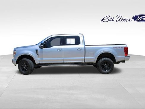 Certified 2021 Ford F250 Platinum w/ Tremor Off-Road Package AWD/4WD image 8