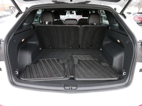 Certified 2022 Volkswagen Atlas Cross Sport SEL Premium R-Line image 18