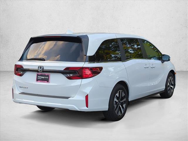 Certified 2026 Honda Odyssey EX-L image 2