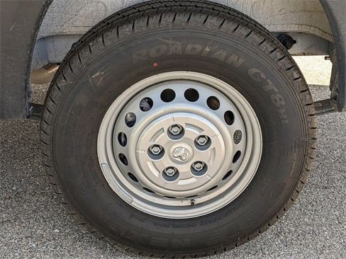 New 2026 RAM ProMaster 2500 w/ Convenience Group image 8