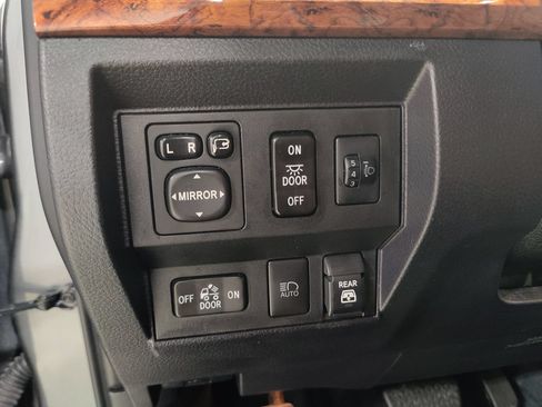 Used 2020 Toyota Tundra 1794 Edition AWD/4WD image 34