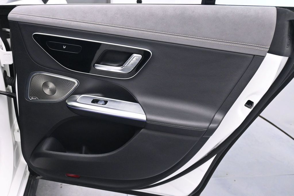 Used 2023 Mercedes-Benz EQE 350+ 4MATIC Sedan w/ Exclusive Trim Package image 17