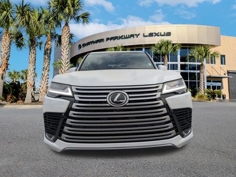 New 2026 Lexus LX 600 4WD w/ Accessory Package (2T) image 9
