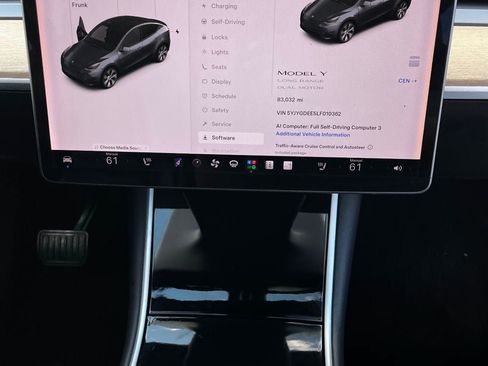 Used 2020 Tesla Model Y Long Range AWD/4WD image 23