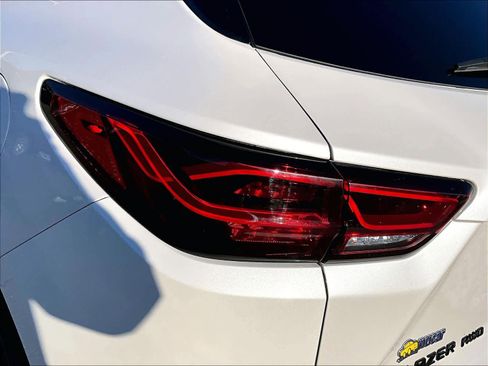 Used 2024 Chevrolet Blazer LT w/ Midnight/Sport Edition image 33