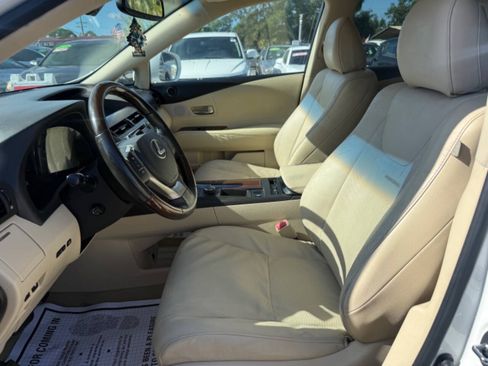 Used 2013 Lexus RX 350 FWD w/ Premium Pkg image 18