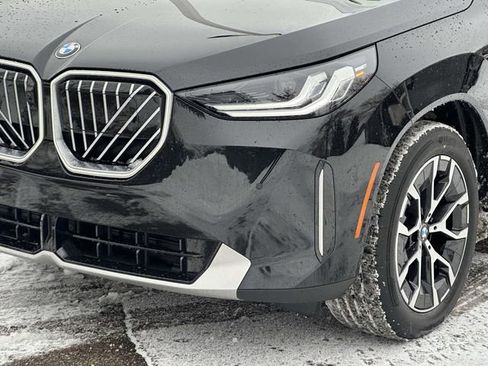 Used 2026 BMW X3 xDrive30 w/ Premium Package image 12