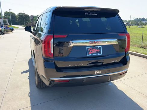 Used 2024 GMC Yukon SLT AWD/4WD image 8