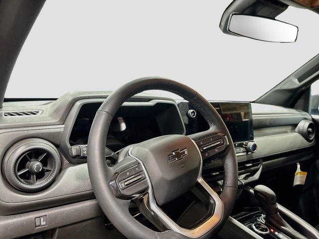 New 2025 Chevrolet Colorado Trail Boss w/ Off-Road Front Bumper Package AWD/4WD image 11
