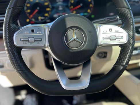 Used 2021 Mercedes-Benz GLS 580 4MATIC image 63