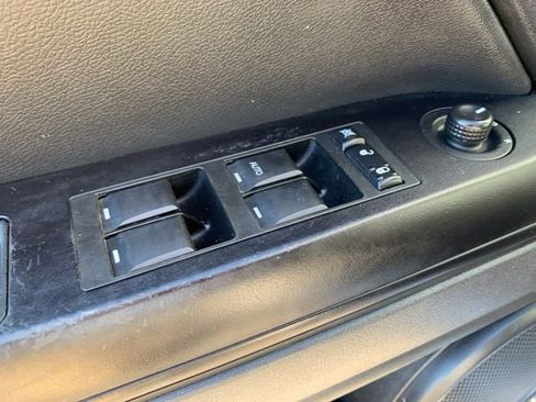 Used 2016 Jeep Patriot High Altitude image 14