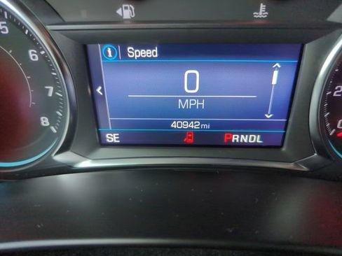 Used 2022 Chevrolet Equinox LT image 23