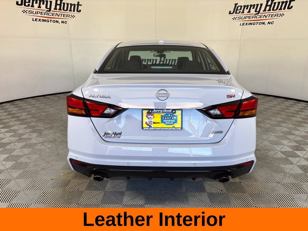 Used 2024 Nissan Altima 2.5 SR w/ SR Premium Package AWD/4WD image 7
