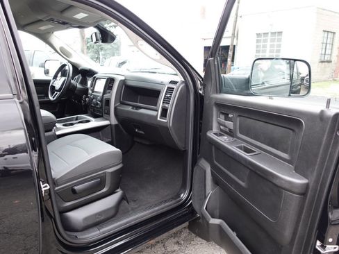 Used 2023 RAM 1500 Express w/ Wheel & Sound Group image 29