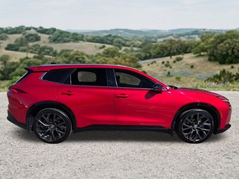 Used 2025 Toyota Crown Signia w/ Advanced Technology Package AWD/4WD image 12