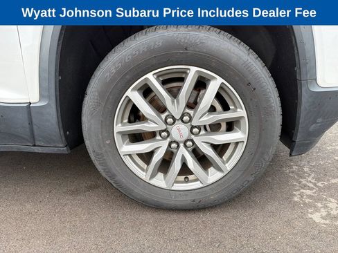 Used 2019 GMC Acadia SLE FWD image 13