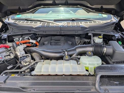 Used 2022 Ford F150 Lariat w/ Max Trailer Tow Package AWD/4WD image 22