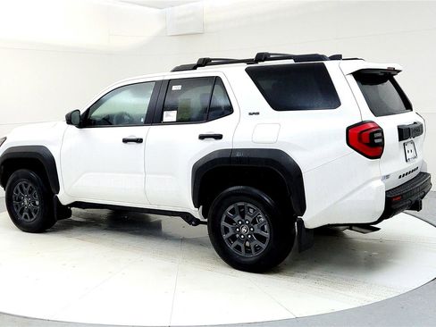 New 2026 Toyota 4Runner SR5 image 4