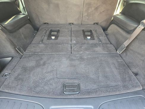 Used 2020 Dodge Durango SXT image 33