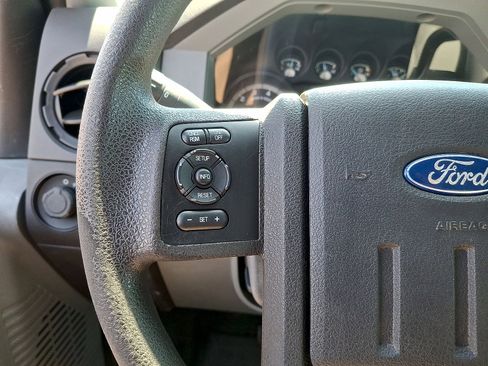 Used 2012 Ford F250 XL w/ FX4 Off Road Pkg AWD/4WD image 16