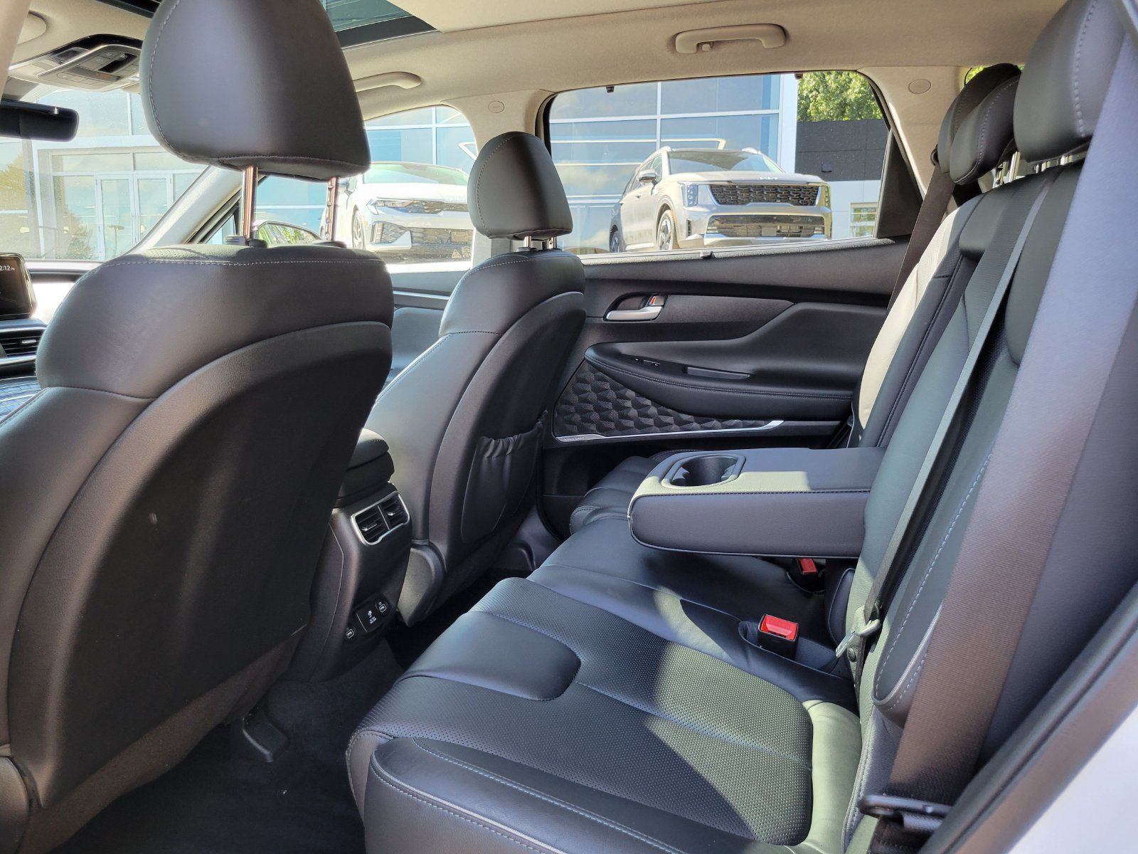 Used 2021 Hyundai Santa Fe Limited w/ Cargo Package AWD/4WD image 26
