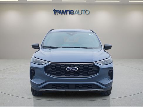 Used 2024 Ford Escape ST-Line w/ Tech Pack #1 AWD/4WD image 8