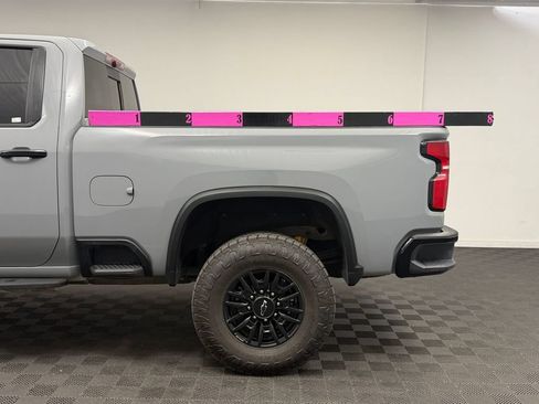Used 2025 Chevrolet Silverado 2500 ZR2 w/ Technology Package AWD/4WD image 26