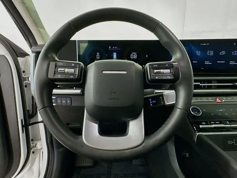 Used 2025 Hyundai Santa Fe SEL image 15