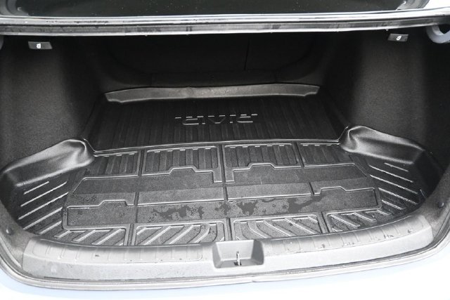 Used 2024 Honda Civic EX image 9