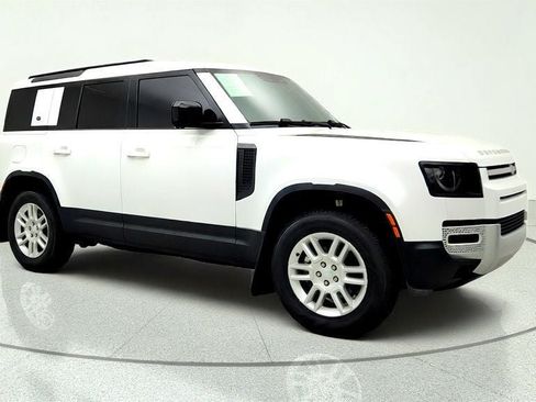 Used 2024 Land Rover Defender 110 S AWD/4WD image 3