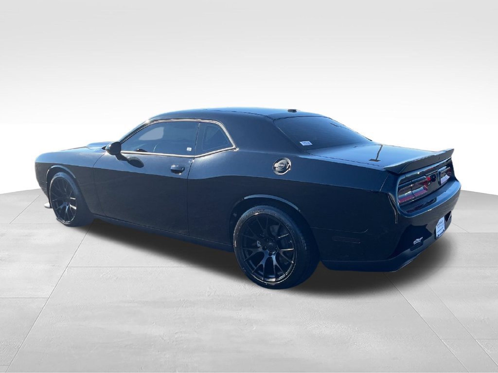Used 2023 Dodge Challenger R/T w/ Cold Weather Group RWD image 3