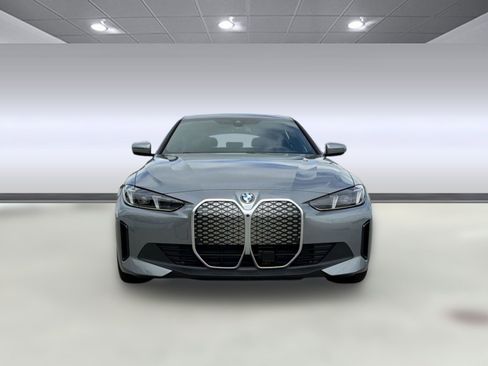New 2026 BMW i4 eDrive40 w/ Premium Package RWD image 6