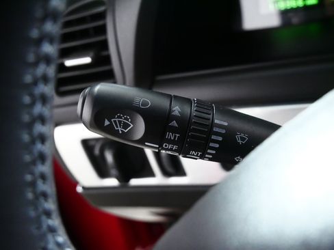 Used 2002 Ford Thunderbird image 30