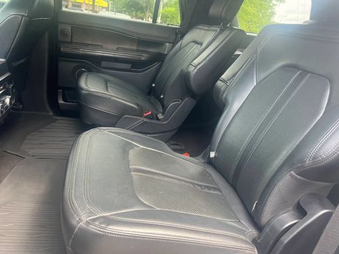 Used 2020 Ford Expedition Limited w/ Special Edition Package AWD/4WD image 37
