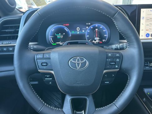 Used 2026 Toyota Crown Signia w/ Advanced Technology Package AWD/4WD image 23