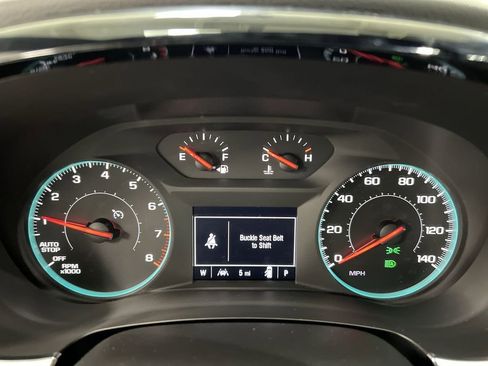 Used 2023 Chevrolet Traverse LS FWD image 11