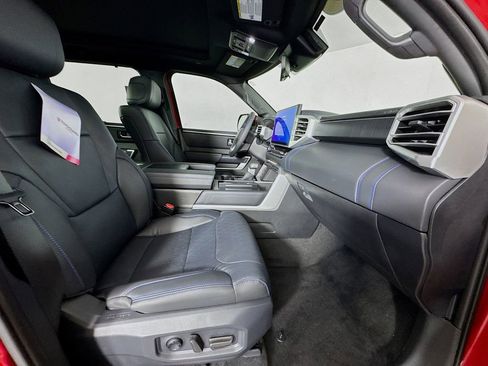 New 2025 Toyota Tundra Platinum image 27