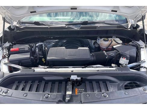 Used 2022 Chevrolet Silverado 1500 Custom Trail Boss w/ Safety Confidence Package AWD/4WD image 12